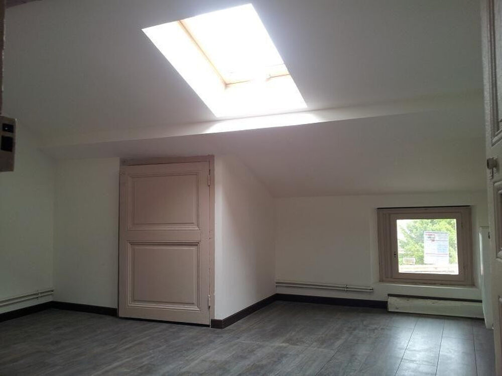 Location Appartement Saint-Etienne Bellevue-F3 tranquille et sympa Saint-Étienne