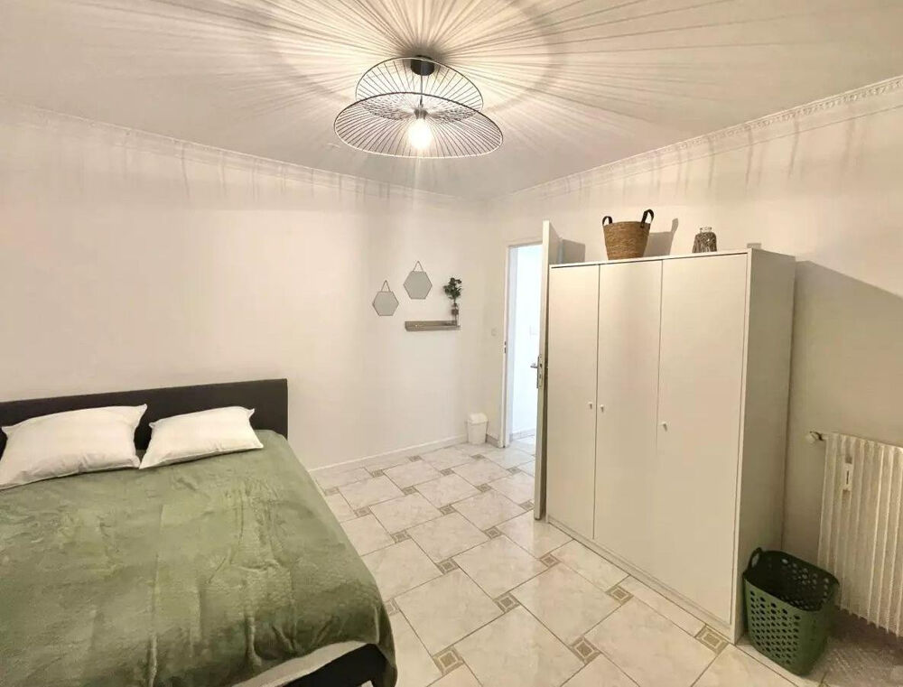 Location Appartement Chambre dispo dans T5 meublé 86m² idéal salarié Compiègne