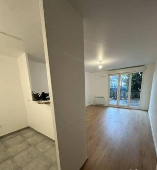  Appartement à louer 3 pièces 52 m²