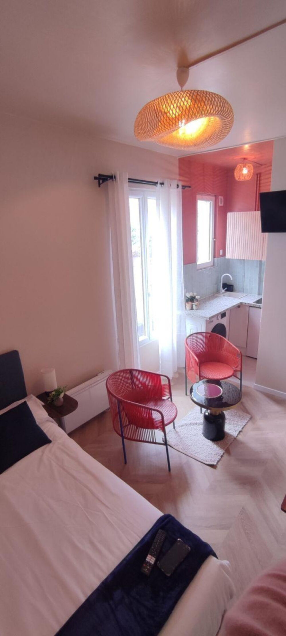 Location Appartement Beau studio meublé 14m² Colombes