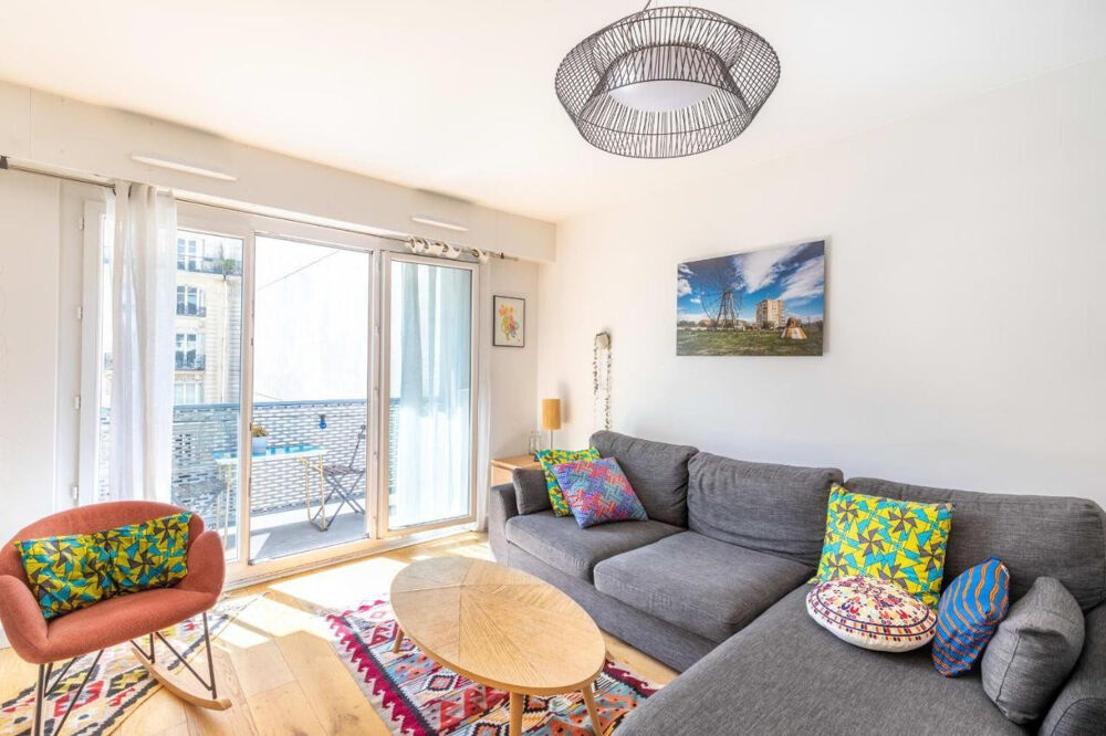 Location Appartement 3 pièces 65 m2 - Grand appartement cosy 18eme Paris 18