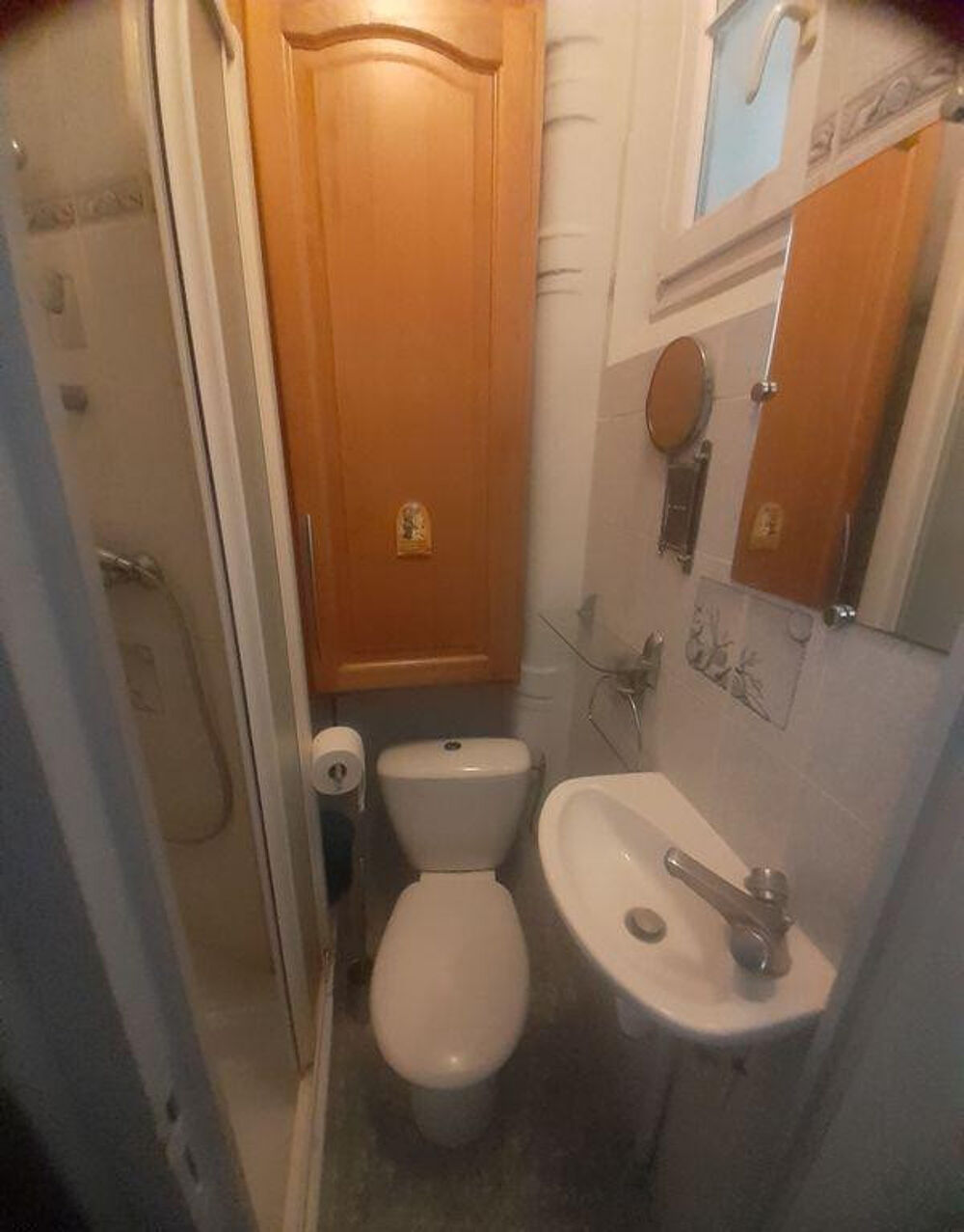 Location Appartement Studio meublé 18m² à Paris 17eme Paris 17