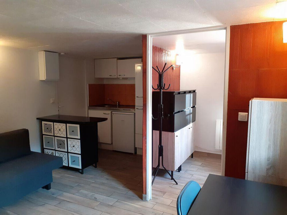 Location Appartement Studio 22m², proche RER et commerces Rueil-malmaison