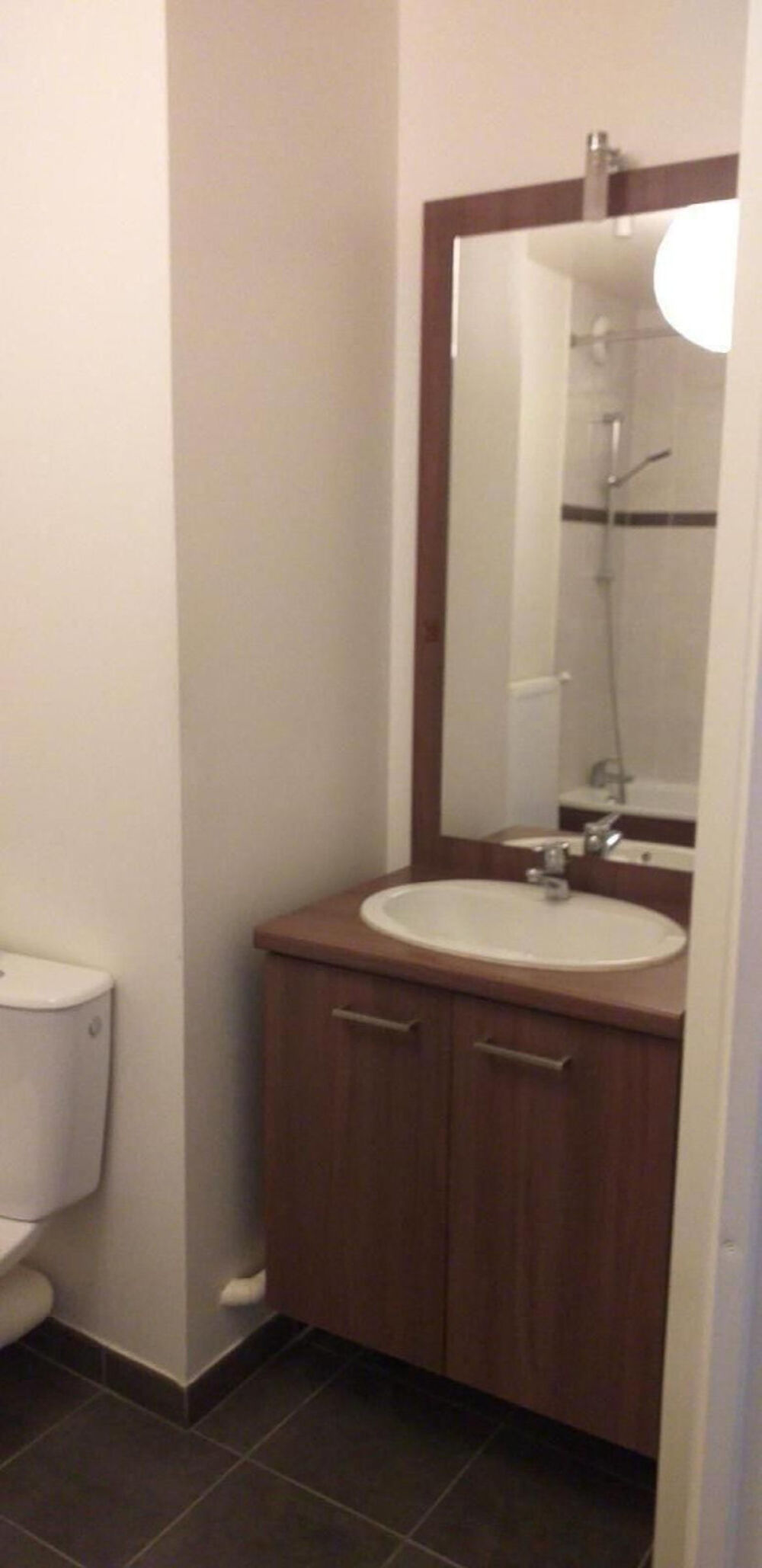 Studio meublé 28.73m2 avec terrasse 13m2