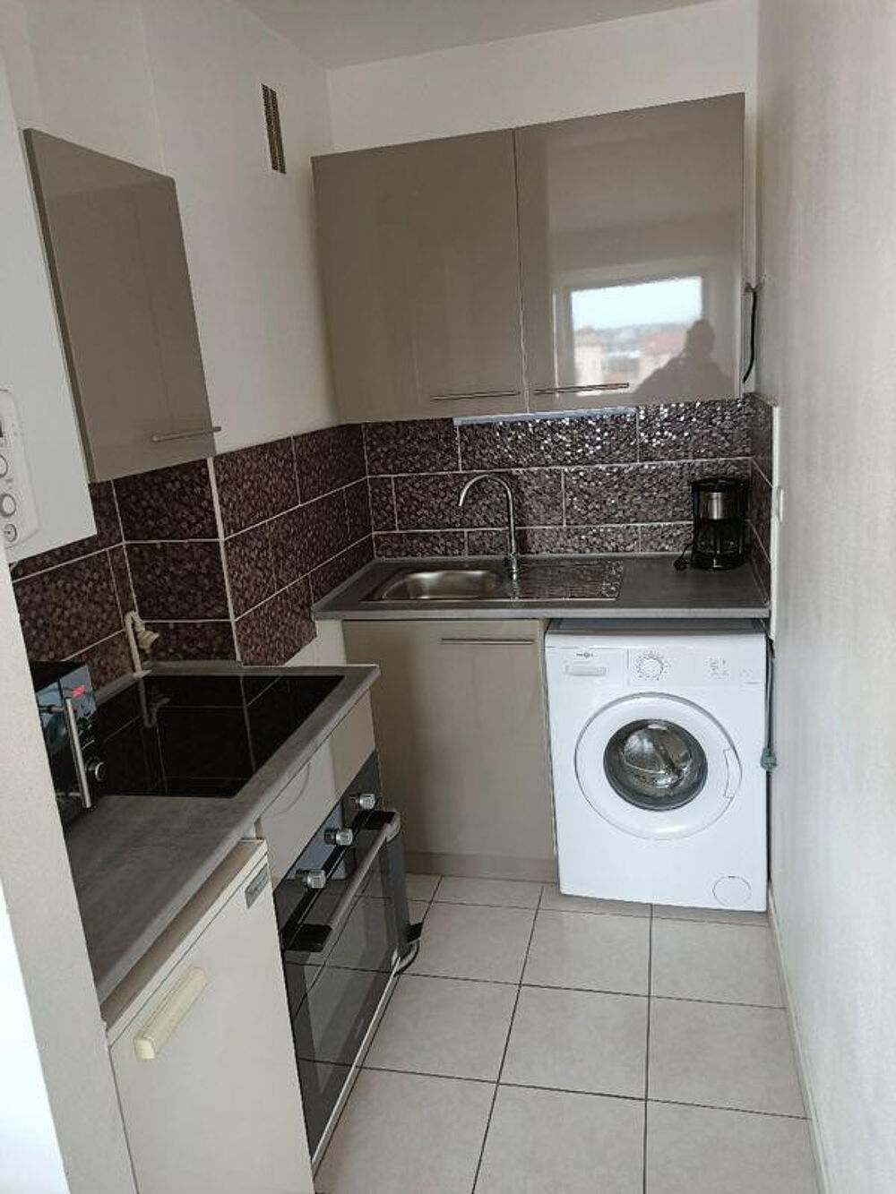 Location Appartement Studio meublé 30m2 Sablon Metz