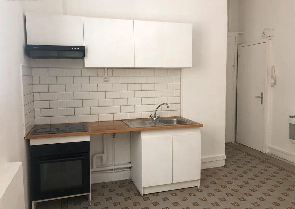 Location Appartement Beau 2P 38m² rénové dispo jusqu'à fin juin Marseille 1
