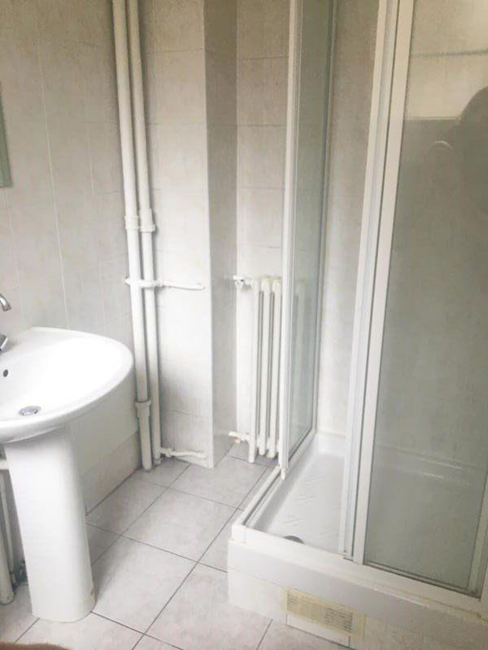 Location Appartement Beau 2 pièces sur cour à Paris 16ème Paris 16