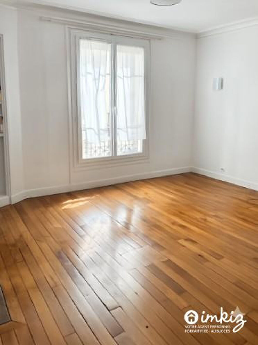 Vente Appartement Paris 18  3 pièces charme, balcon, calme sur cour Paris 18