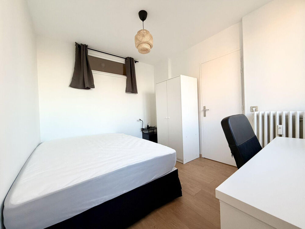 Location Appartement Colocation 2 chambres - Tram T4 Lyon 8