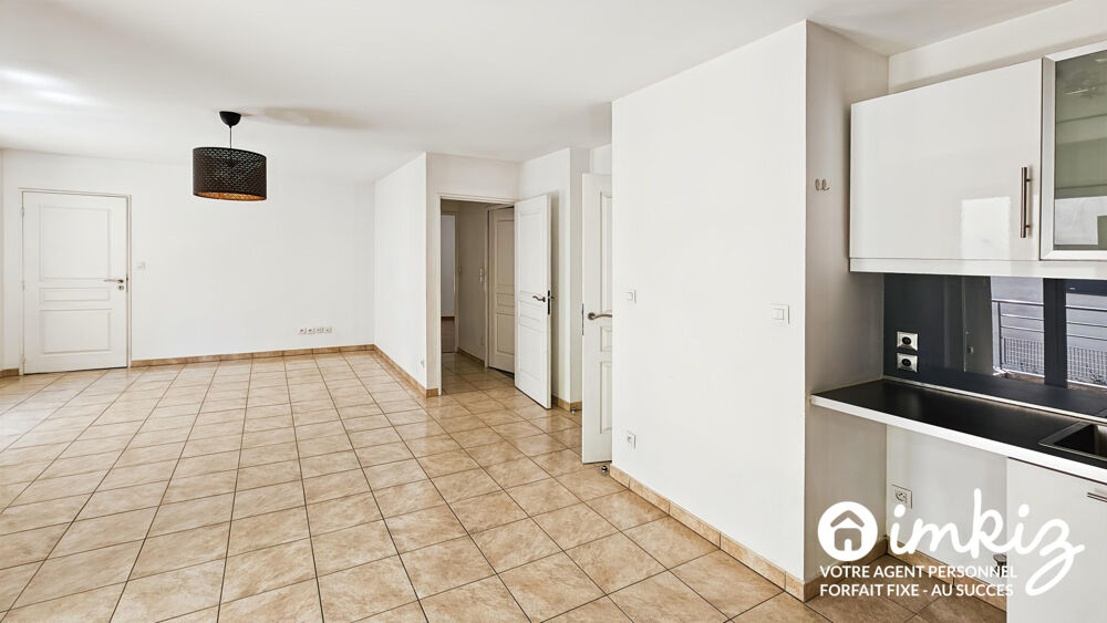 Vente Appartement Appartement 3 pièces avec balcon, garage possible Lyon 8