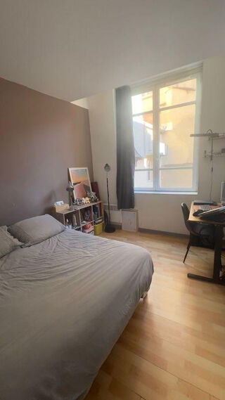  Appartement à louer 2 pièces 37 m²