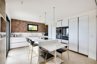  Appartement � vendre 6 pi�ces 194 m�