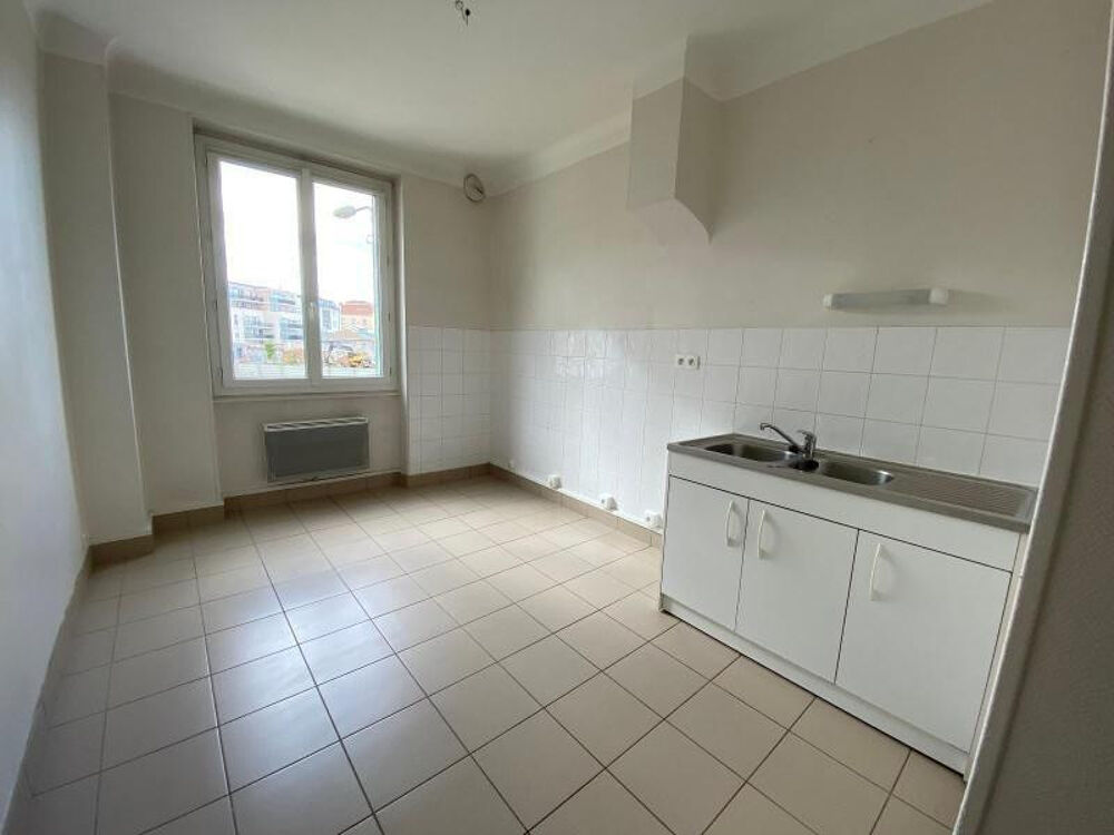 Location Appartement Location appartement 2/3 pièces à St Maur Saint-maur-des-fossés