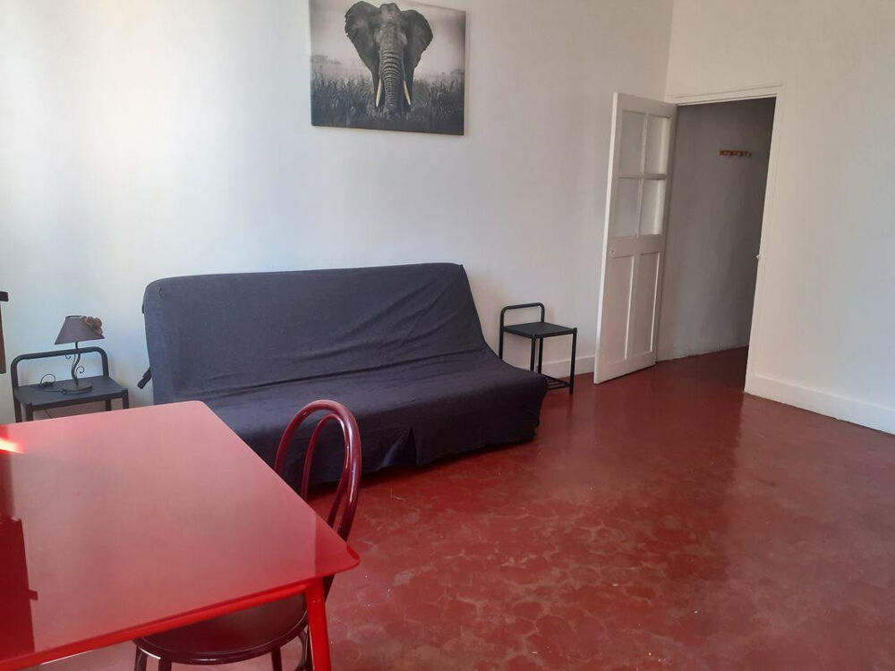 Location Appartement Studio 28 m2 Aix-en-Provence centre historique Aix-en-provence