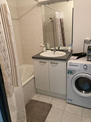  Appartement à louer 2 pièces 40 m²