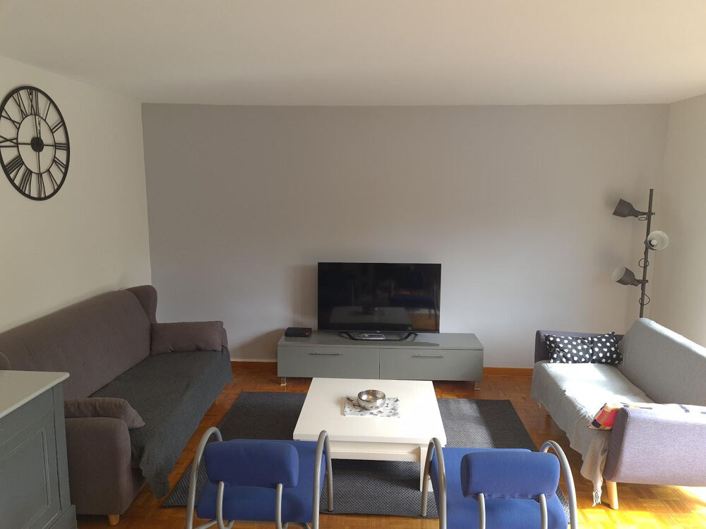 Location Appartement Grand appartement  meublé ,3 chambres, bien situé. Reims
