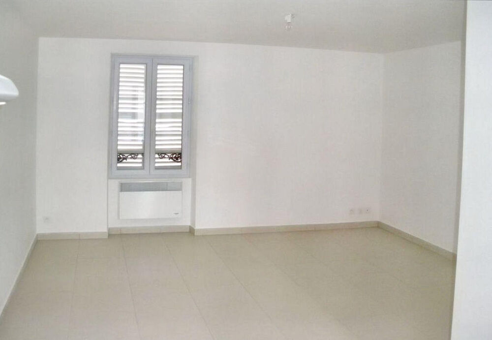 Location Appartement un F1 neuf au coeur de l'Isle Adam L'isle-adam#l&