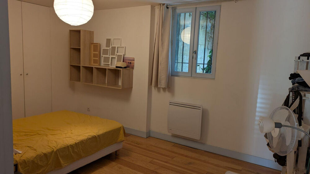 Colocation (2 chambres) - rdc maison de caractère