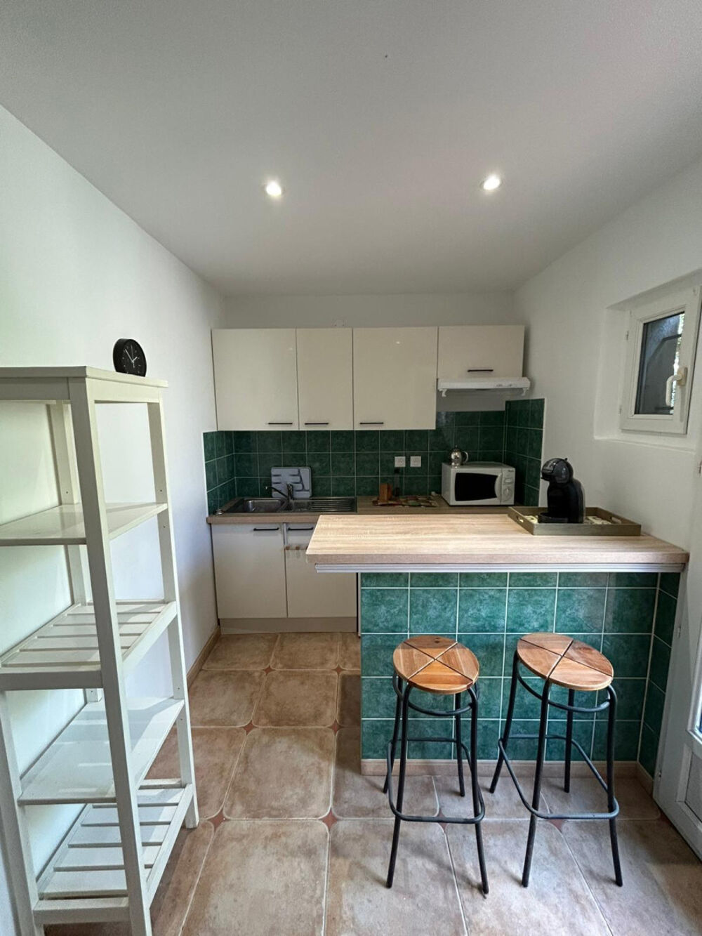 Location Appartement Studio rénové dans quartier résidentiel Aix-en-provence
