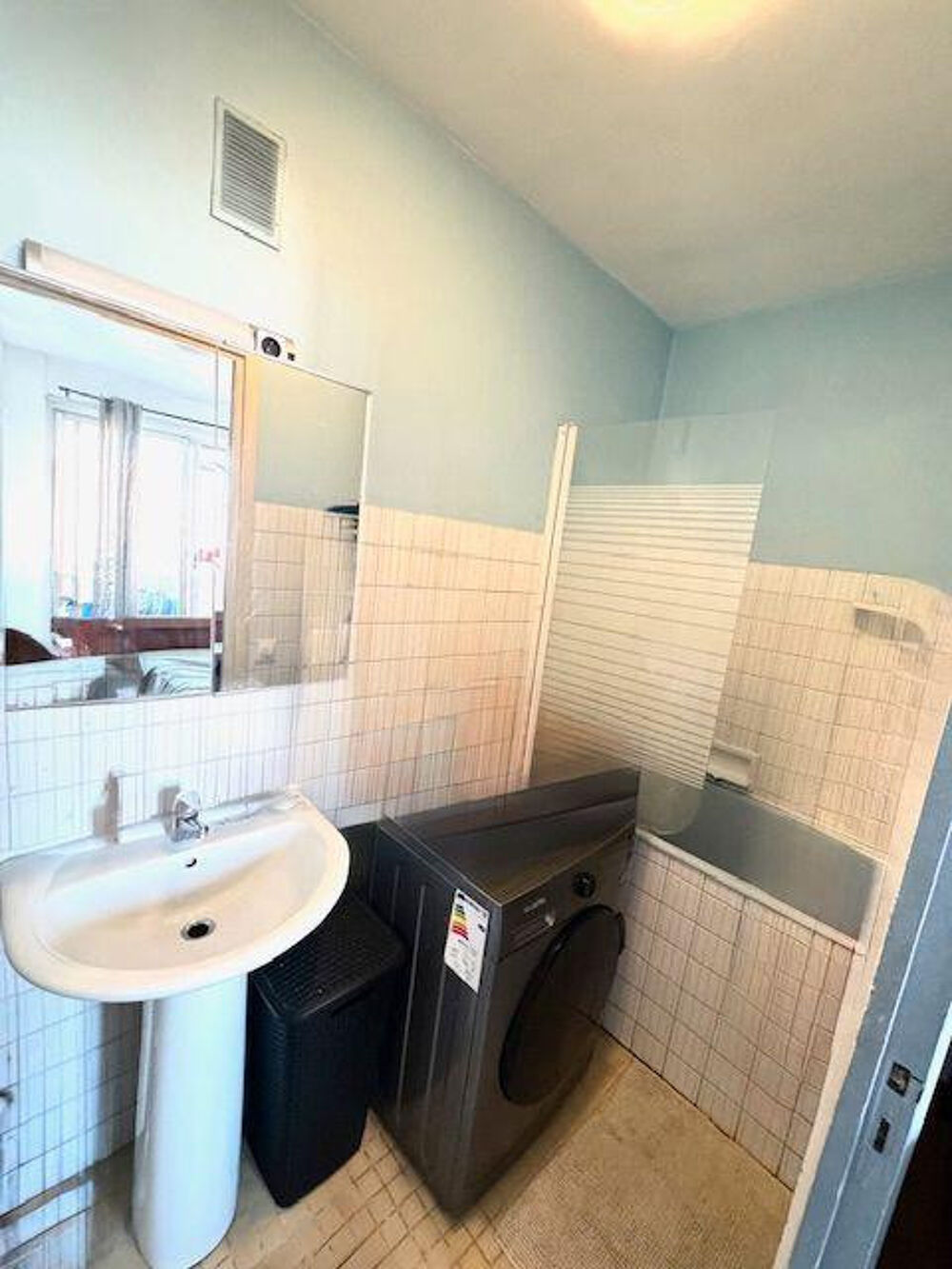 Location Appartement Joli T2 35m2 Haut de Breteuil Marseille 6