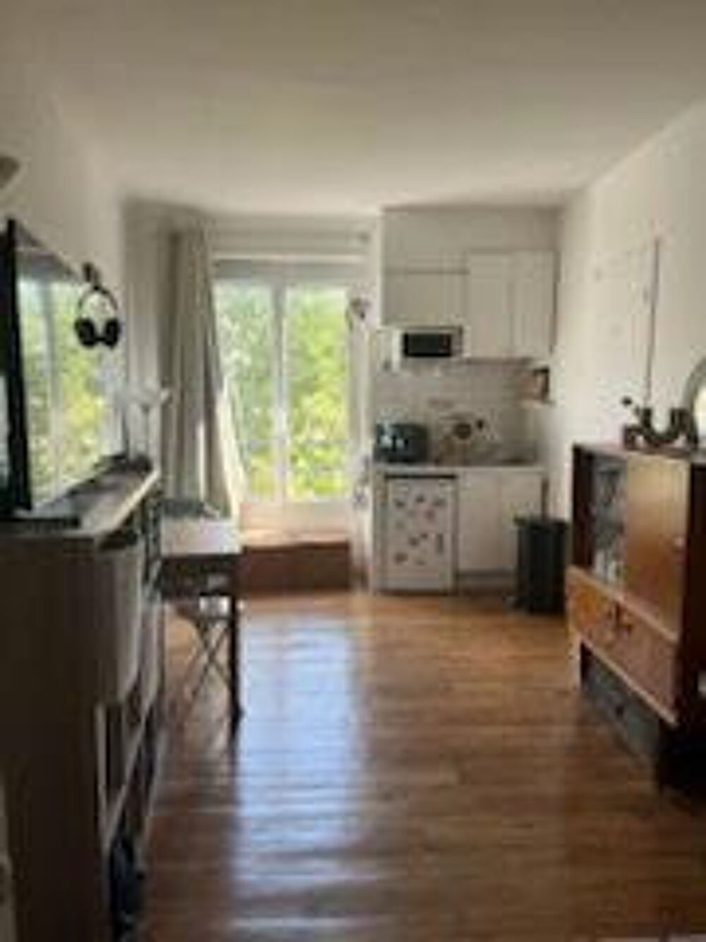 Location Appartement Studio a louer Paris 11