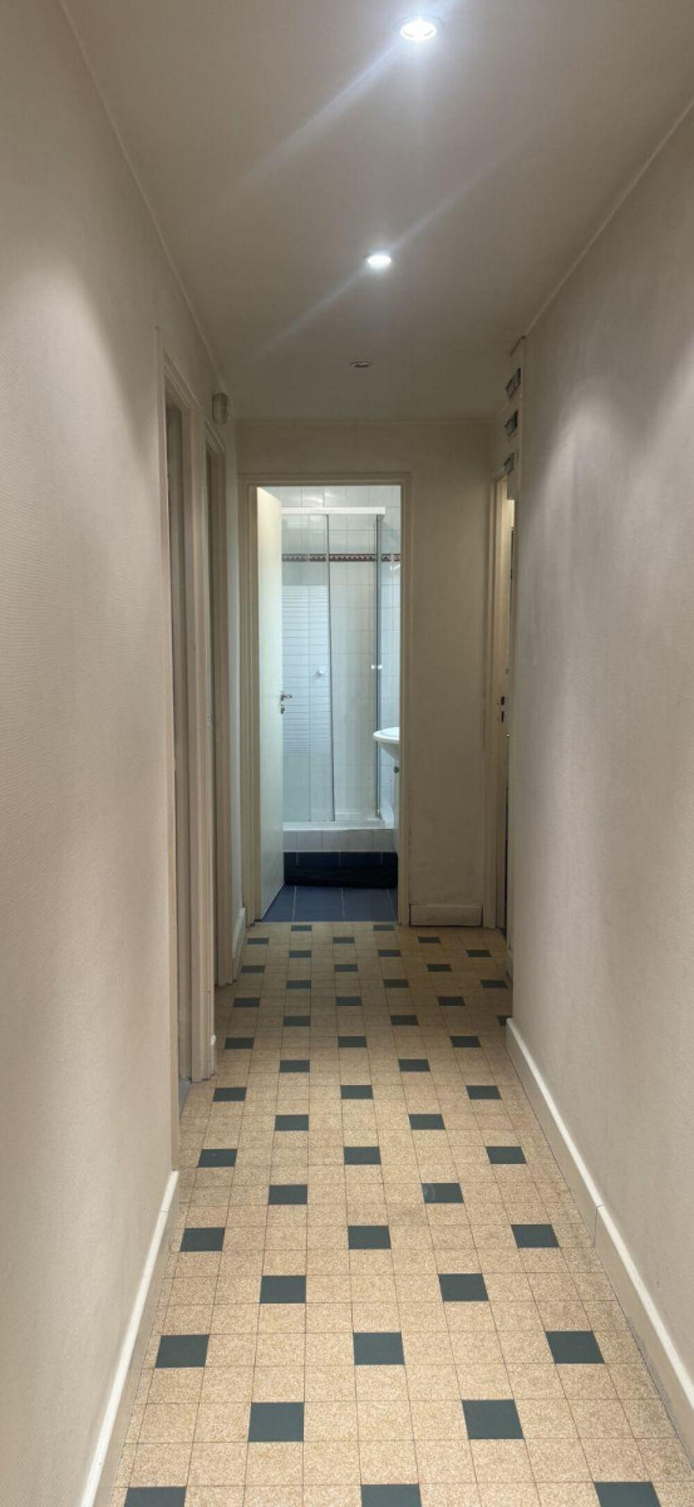 Location Appartement Appartement Meublé Lyon 6 - 23 m² Lyon 6