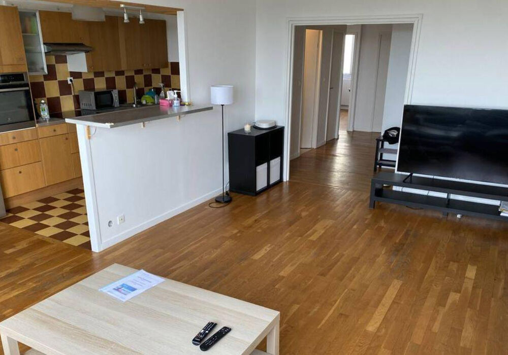 Location Appartement Location meublée chambre 11 m² Saint-Denis (93200) Saint-denis