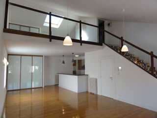  Appartement � louer 2 pi�ces 83 m�