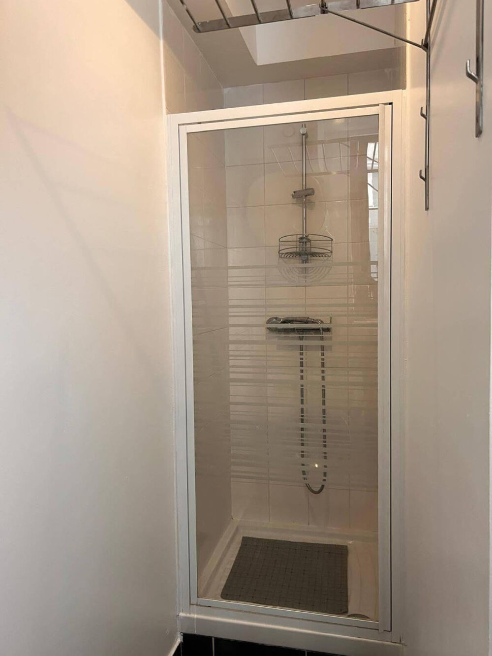 Location Appartement Charmant 2P meublé 21m² près de l'hôpital Bichat Paris 17