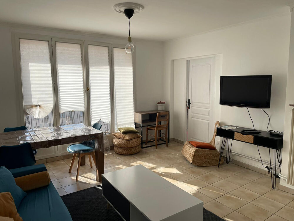 Location Appartement Coloc sympa dernier étage gratte ciel Villeurbanne