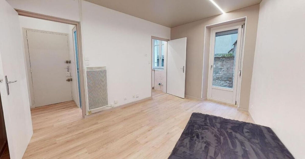 Location Appartement Studio + terrasse à Nancy Nancy