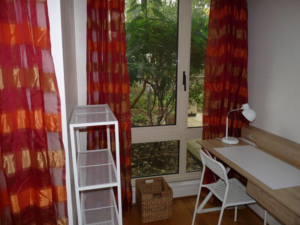 Location Appartement Beau 2P meublé 53m² sur jardin privatif Paris 15