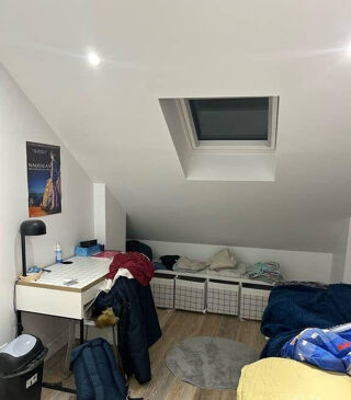  Appartement à louer 1 pièce 120 m²