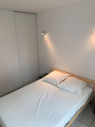  Appartement à louer 2 pièces 39 m²