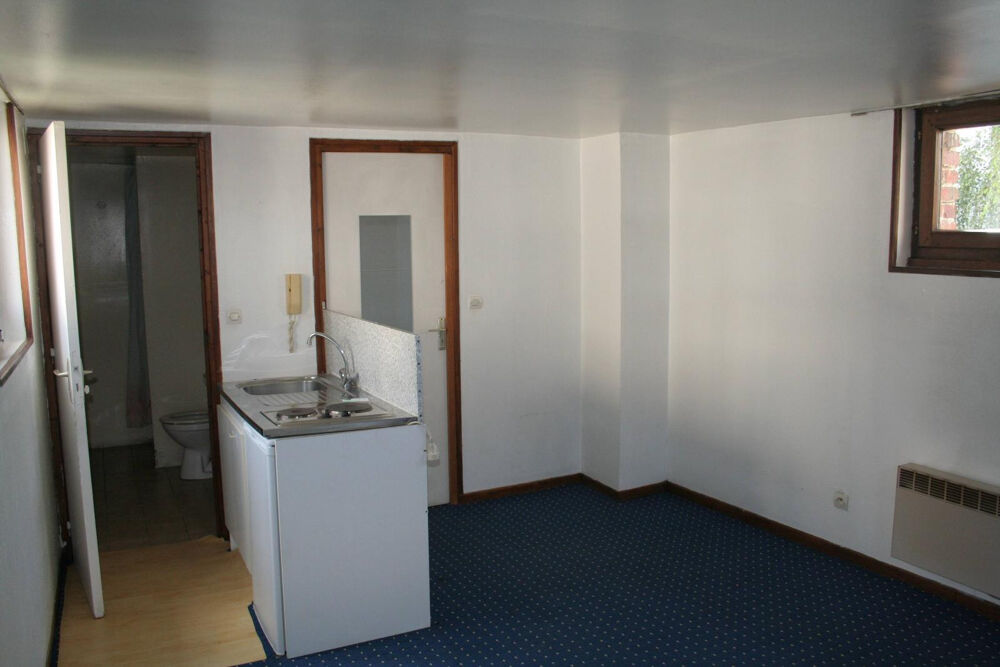 Location Appartement Studio 18m2, calme, entre gare et Opéra Lille