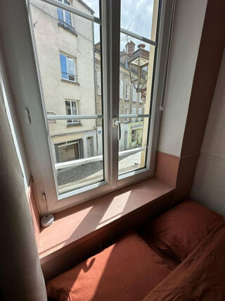  Appartement à louer 1 pièce 24 m²