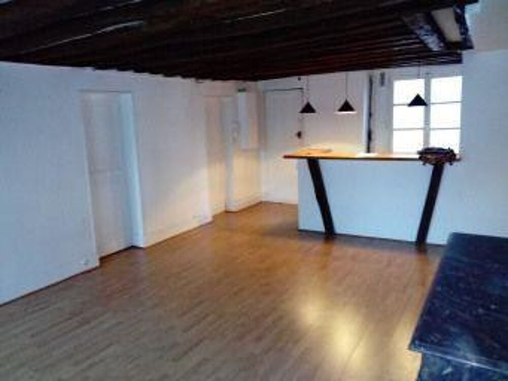 Location Appartement Beau 2P 55m² rue du Bac Paris 7