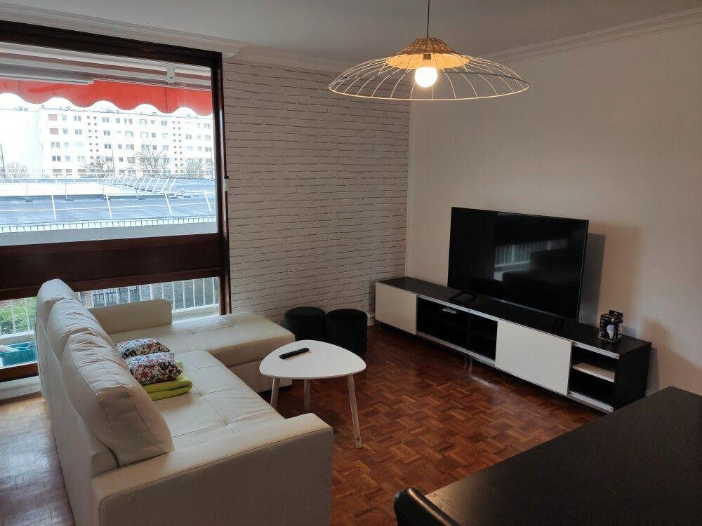 Location Appartement Chambre meublée Saint Cyr l'Ecole avec grand lit - Saint-cyr-l'École#saint-cyr-l&