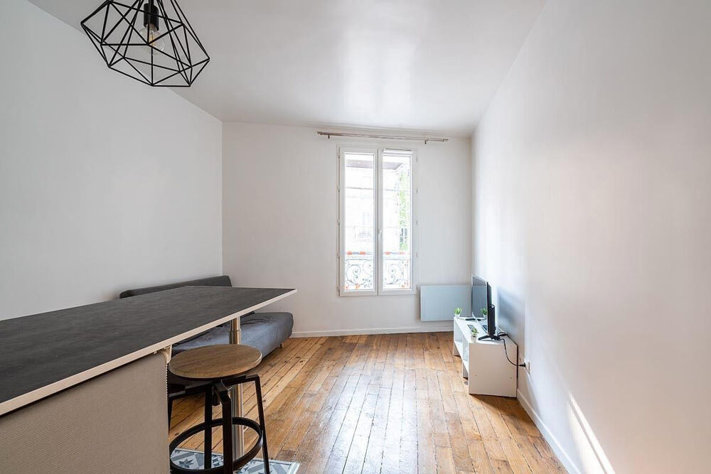 Location Appartement Beau studio meublé 16m² Paris 17