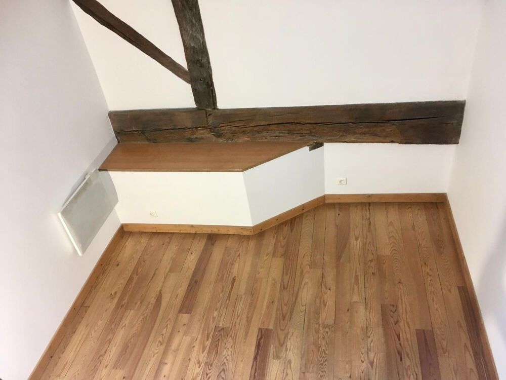 Location Appartement Appartement en duplex, style T3, Vieux Bordeaux Bordeaux