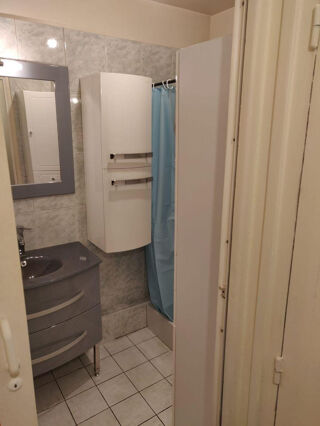  Appartement à louer 3 pièces 51 m²