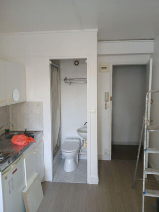  Appartement à louer 1 pièce 14 m²