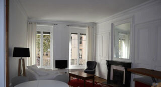  Appartement à louer 2 pièces 57 m²