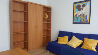  Appartement à louer 3 pièces 83 m²