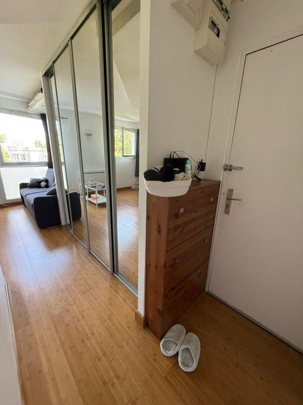 Location Appartement Beau studio a Rosny sous Bois Rosny-sous-bois