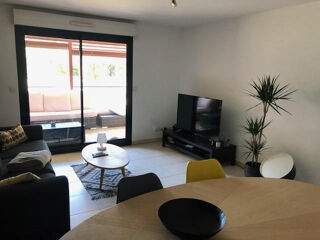  Appartement à louer 3 pièces 69 m²