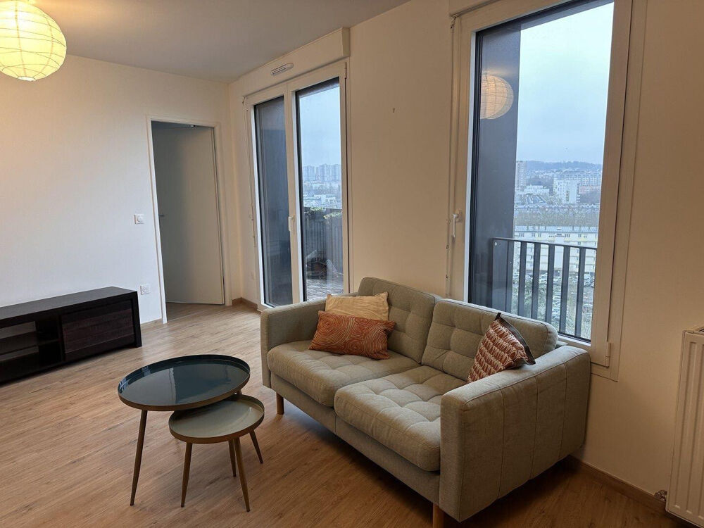 Location Appartement Beau 2 pièces dernier étage Nanterre