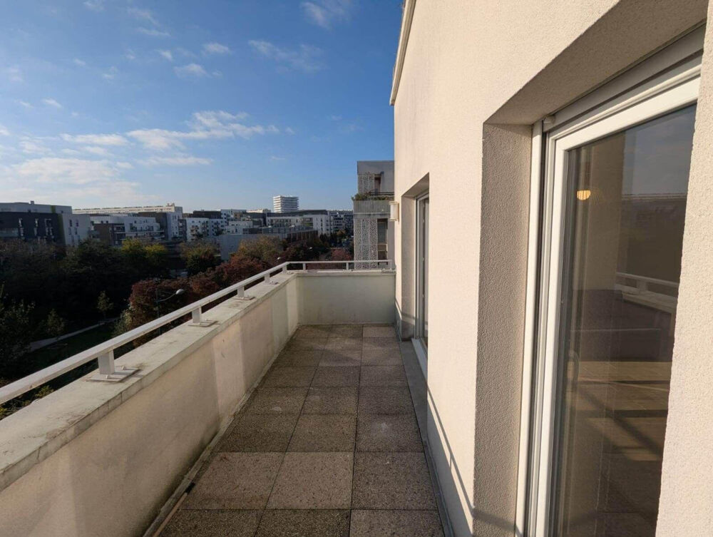 Location Appartement Grand T2 refait à neuf de 52m² avec Terrasse Gennevilliers