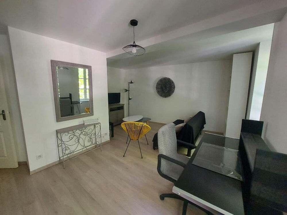 Location Appartement Appart meublé T2 proche commodités IUT université Rodez