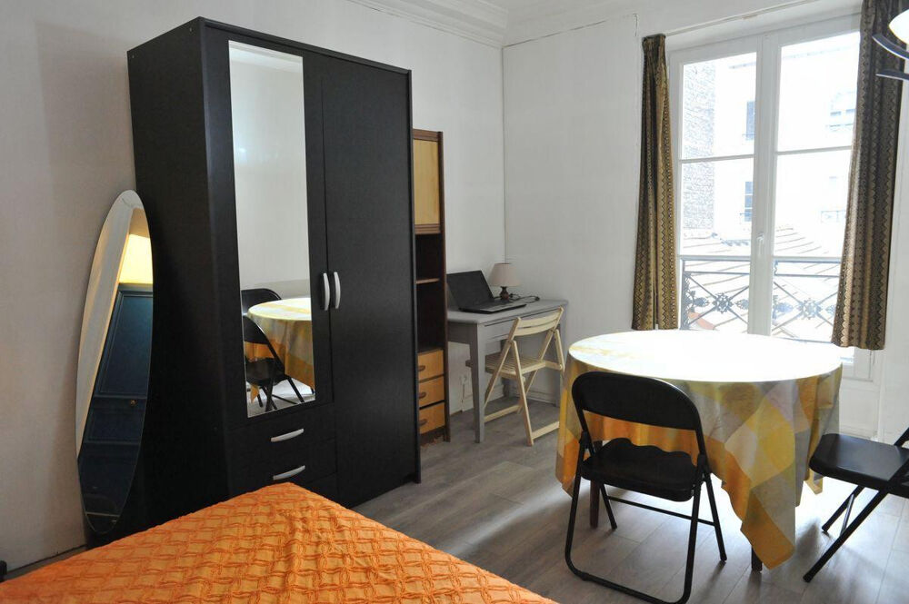 Location Appartement Studio métro place de Clichy Paris 75017 Paris 17